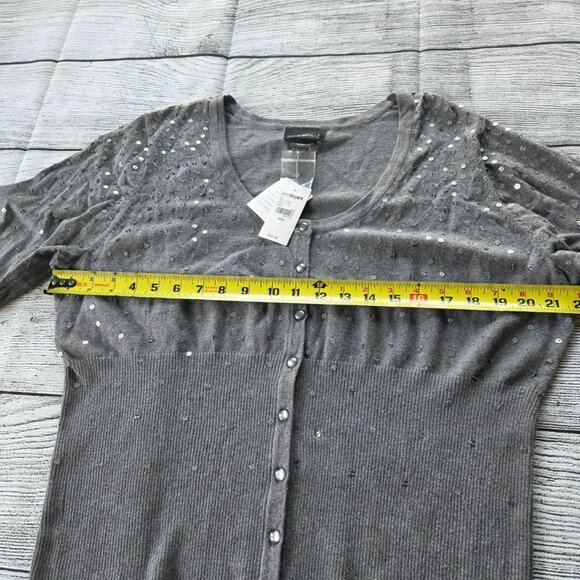 Lane Bryant NWT 18/20 button up top sweater with sequins plus size Gray - Picture 9 of 12